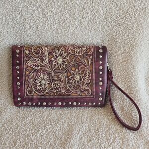 P & G Western Floral Embroidered Wristlet Wallet Clutch Studded Rhinestones